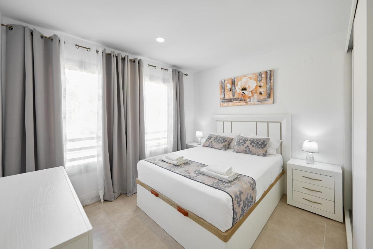 Sonrisa Deluxe Apartments, Levante Benidorm Exterior foto