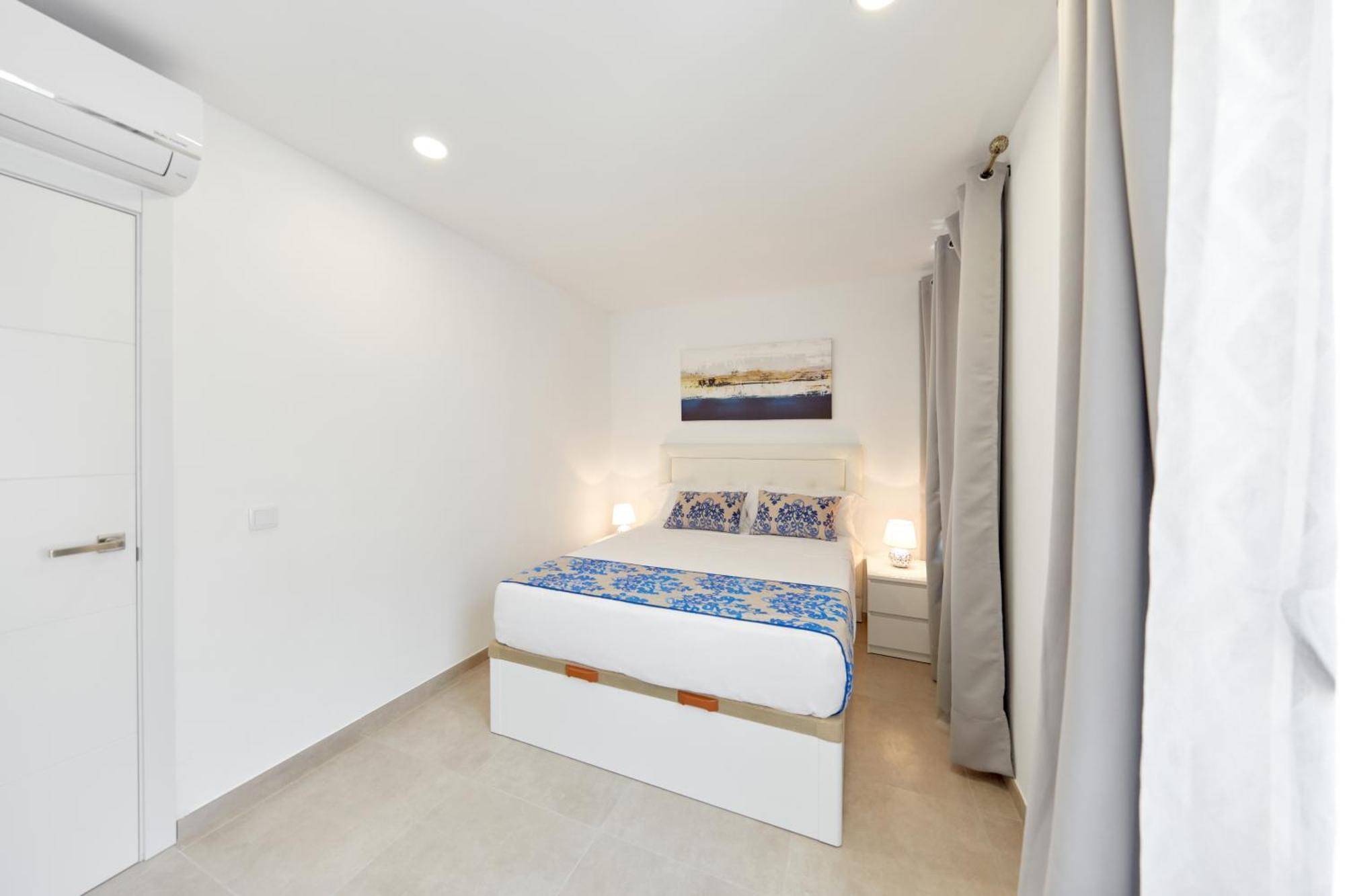 Sonrisa Deluxe Apartments, Levante Benidorm Quarto foto