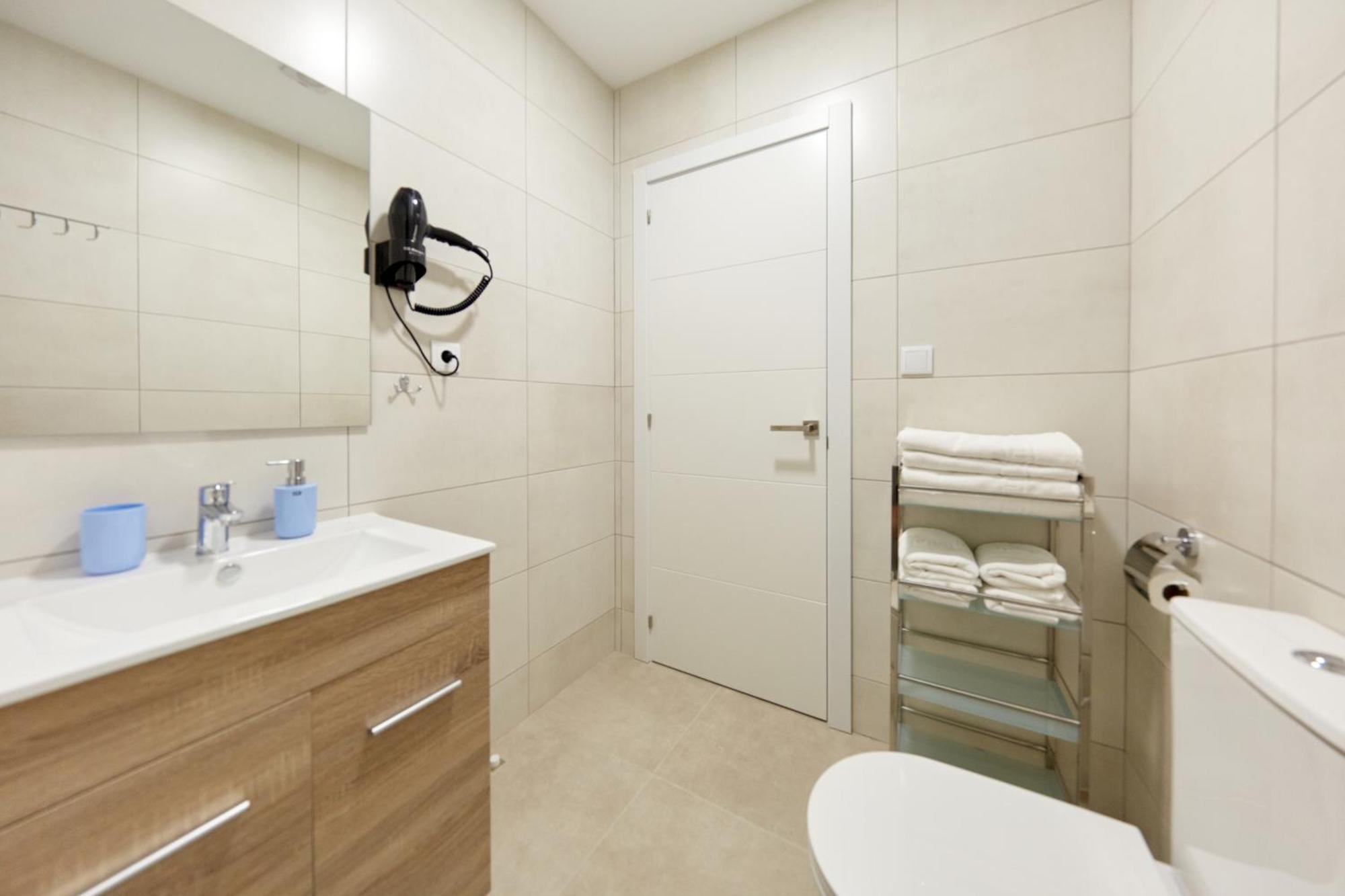 Sonrisa Deluxe Apartments, Levante Benidorm Quarto foto