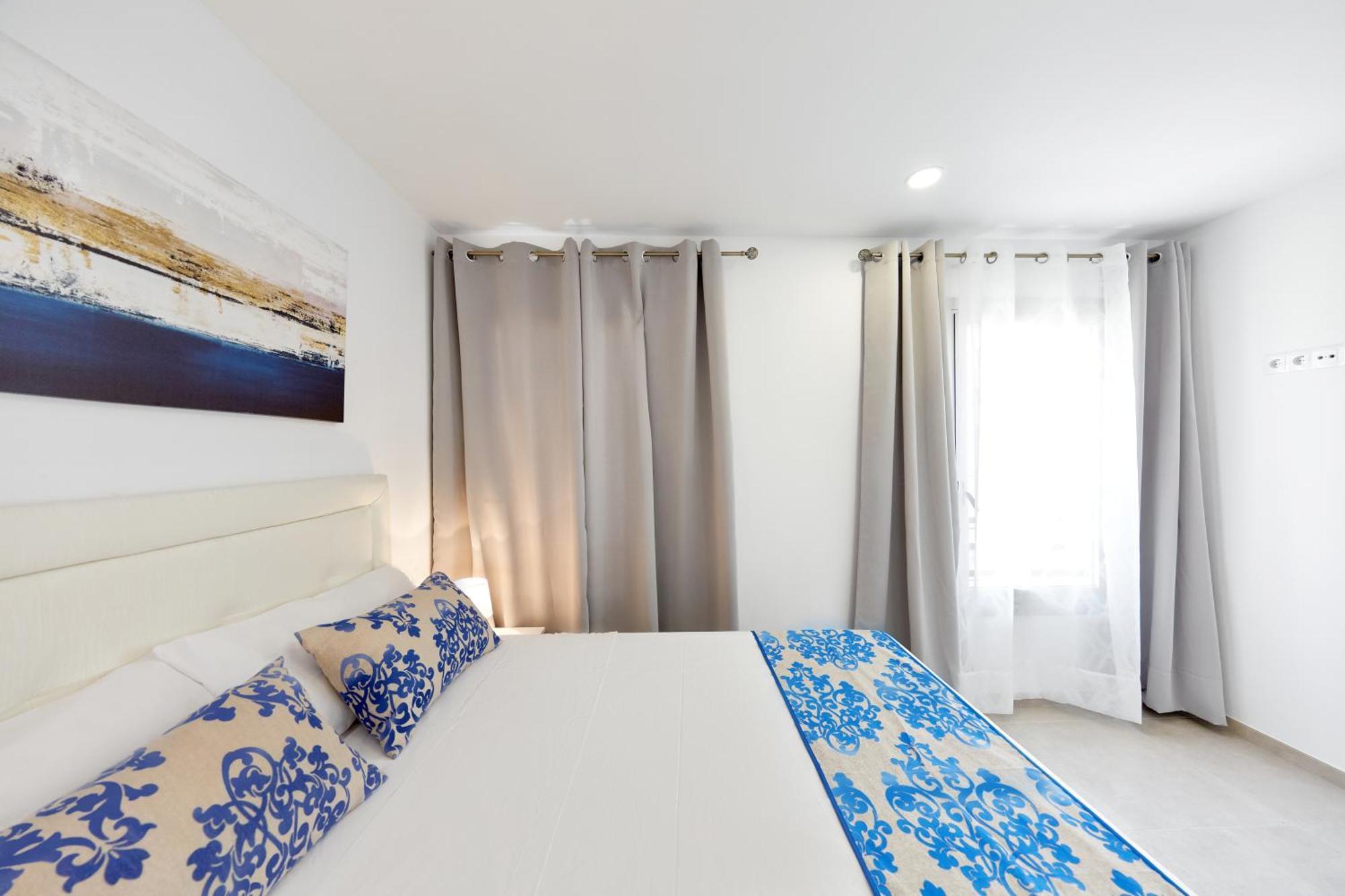 Sonrisa Deluxe Apartments, Levante Benidorm Quarto foto